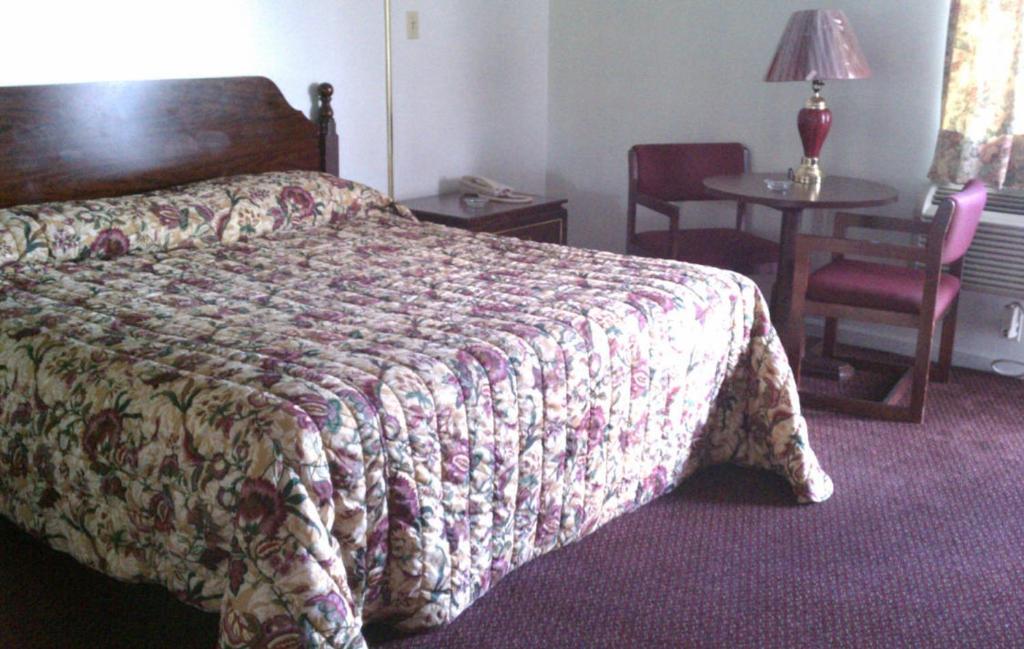 Valley Motel Pittsburgh Harmarville Екстер'єр фото